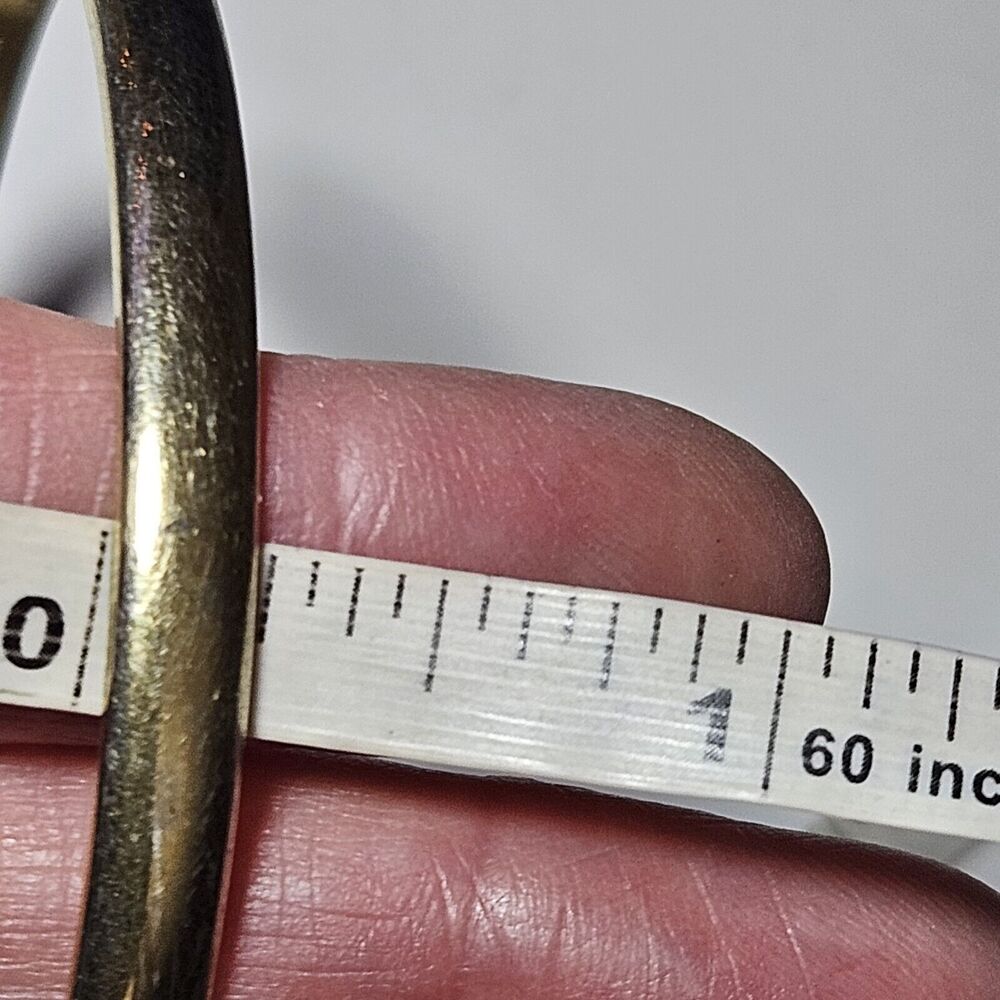 Vintage Monet Gold Tone Costume Bangle Bracelet 7.75 Inches - Picture 5 of 10